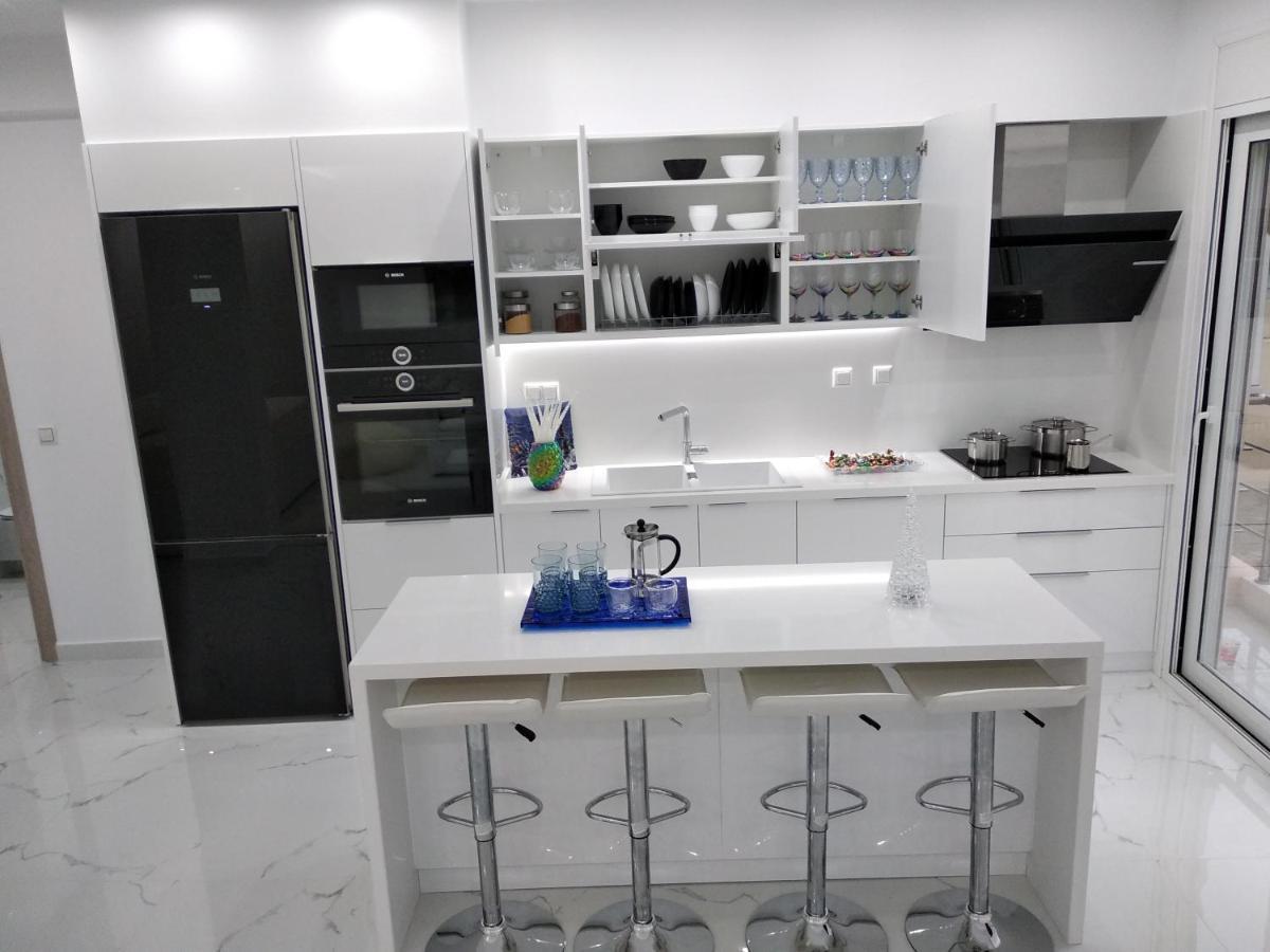 Despina'S Lux Apt Downtown Ираклион Экстерьер фото