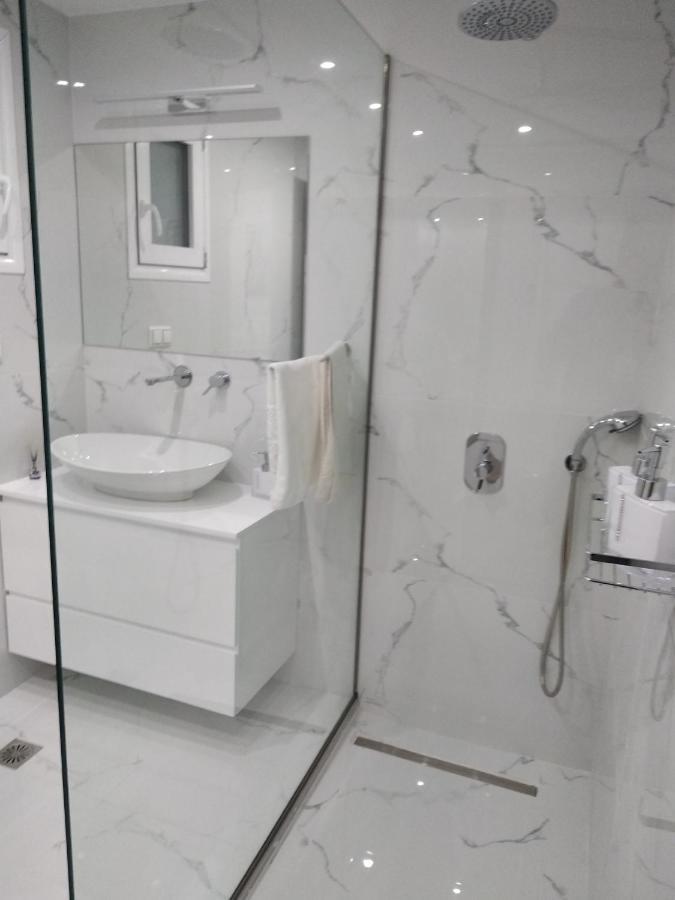 Despina'S Lux Apt Downtown Ираклион Экстерьер фото
